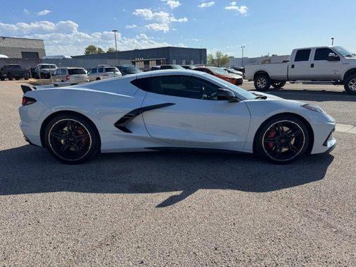 2022 Chevrolet Corvette Stingray w/3LT