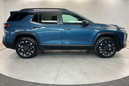 Lakeshore Blue Metallic 2025 Chevrolet Equinox AWD RS