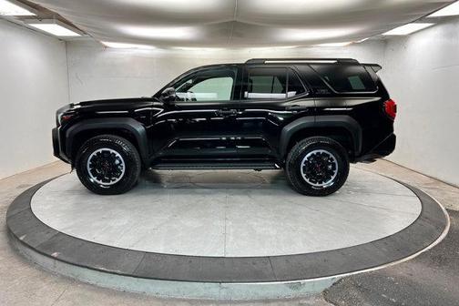 2025 Toyota 4Runner TRD Off Road