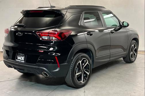 Mosaic Black Metallic 2022 Chevrolet Trailblazer RS