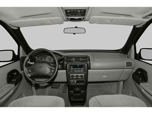 2004 Chevrolet Venture LS