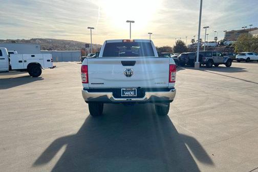 2023 RAM 2500 Big Horn Crew Cab 4x4 6'4' Box