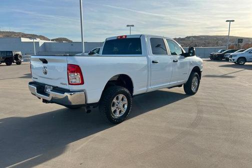 2023 RAM 2500 Big Horn Crew Cab 4x4 6'4' Box