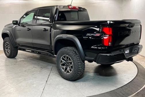 Black 2026 Chevrolet Colorado ZR2