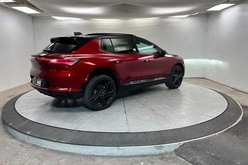 Radiant Red Tintcoat 2026 Chevrolet Equinox EV RS