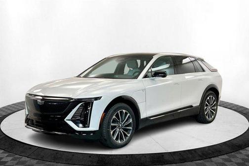 2025 Cadillac LYRIQ Sport