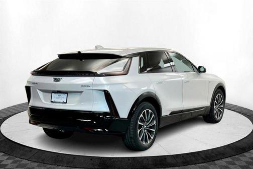 2025 Cadillac LYRIQ Sport
