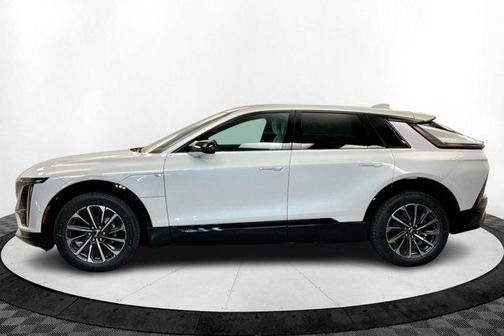 2025 Cadillac LYRIQ Sport