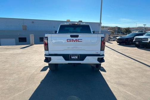 2025 GMC Sierra 2500 AT4