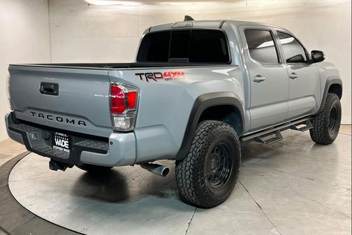Cement 2021 Toyota Tacoma TRD Off Road