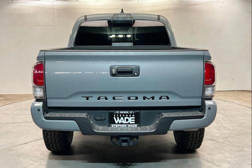 Cement 2021 Toyota Tacoma TRD Off Road
