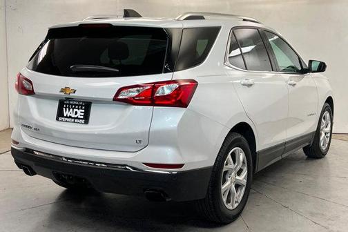 Iridescent Pearl Tricoat 2020 Chevrolet Equinox 1LT