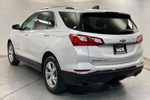 Iridescent Pearl Tricoat 2020 Chevrolet Equinox 1LT