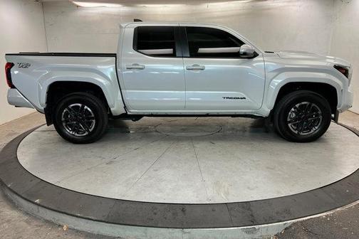 Wind Chill Pearl 2024 Toyota Tacoma TRD Sport