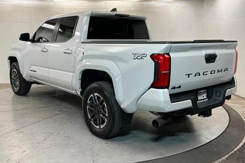 Wind Chill Pearl 2024 Toyota Tacoma TRD Sport