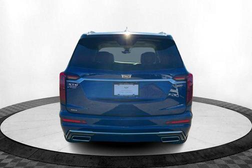 2025 Cadillac XT6 Premium Luxury AWD