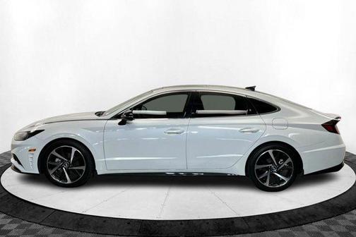 2021 Hyundai SONATA SEL Plus