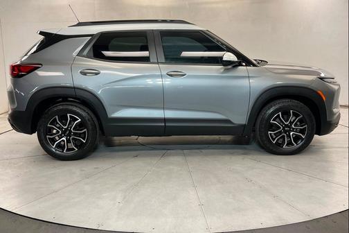 Sterling Gray Metallic 2024 Chevrolet Trailblazer ACTIV