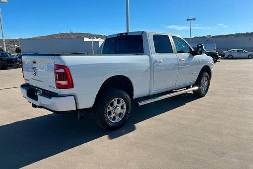 2024 RAM 2500 Laramie Crew Cab 4x4 6'4' Box