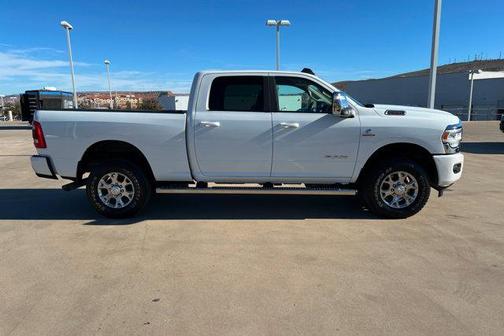 2024 RAM 2500 Laramie Crew Cab 4x4 6'4' Box