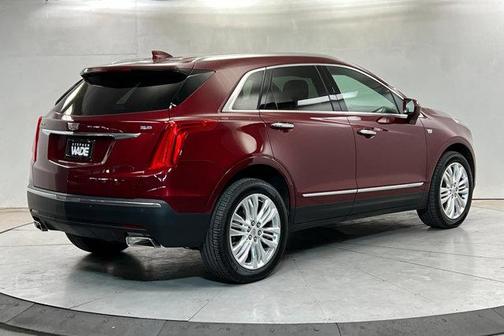 2018 Cadillac XT5 Premium Luxury