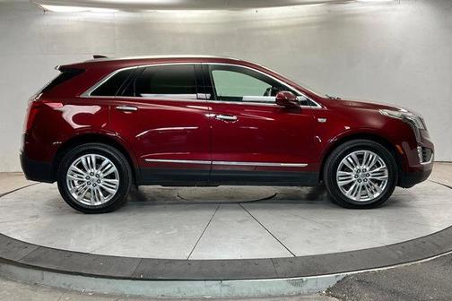 2018 Cadillac XT5 Premium Luxury