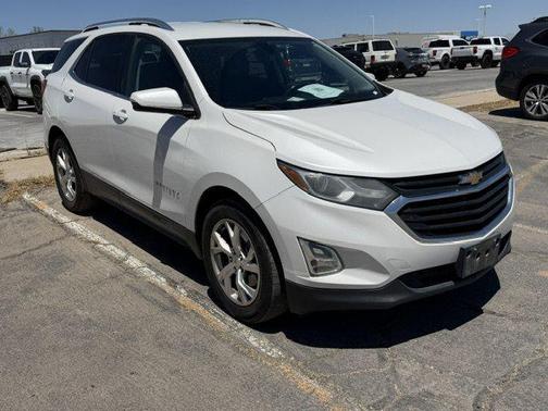 Iridescent Pearl Tricoat 2019 Chevrolet Equinox 1LT