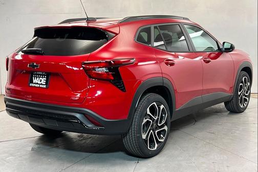 Apex Red 2026 Chevrolet Trax FWD 2RS