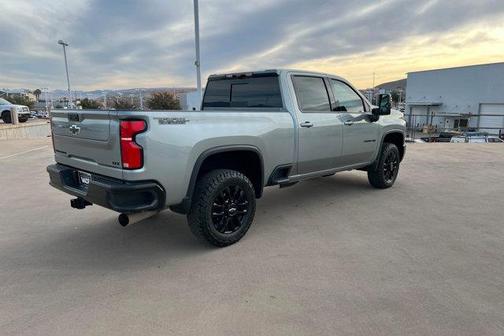 2025 Chevrolet Silverado 3500 LTZ