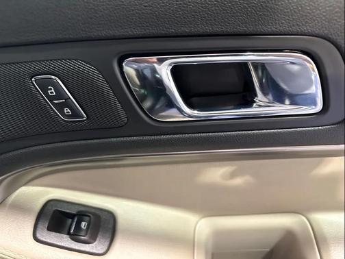 2015 Ford Explorer Base