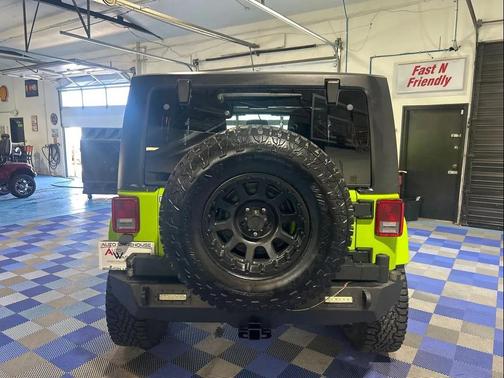 2013 Jeep Wrangler Sahara
