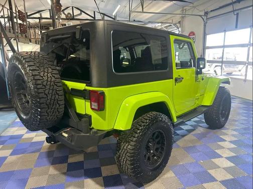 2013 Jeep Wrangler Sahara