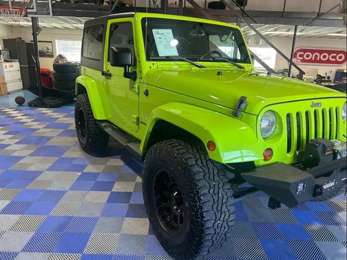 2013 Jeep Wrangler Sahara