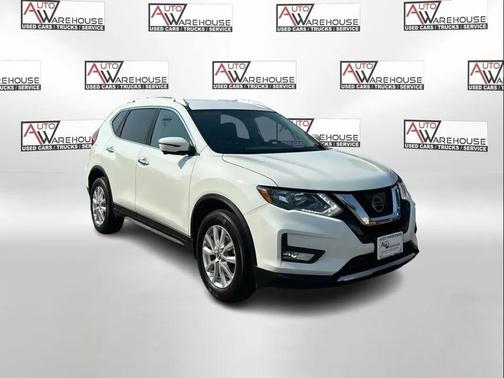 2017 Nissan Rogue SV