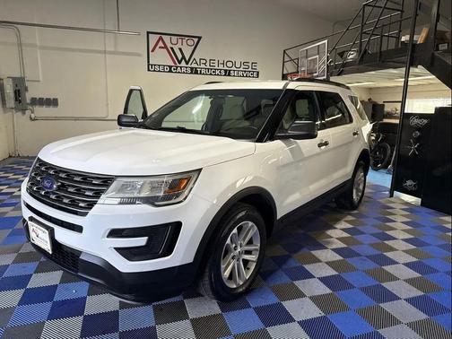 2016 Ford Explorer Base