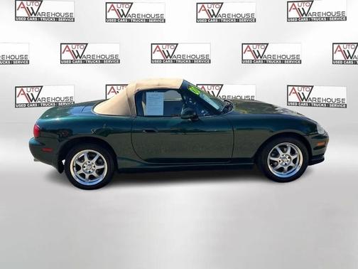 2000 Mazda MX-5 Miata LS