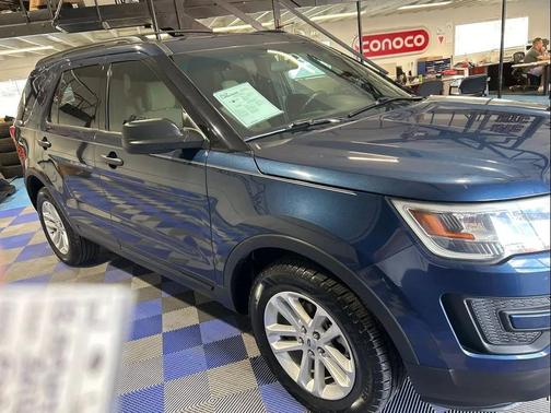 2016 Ford Explorer Base