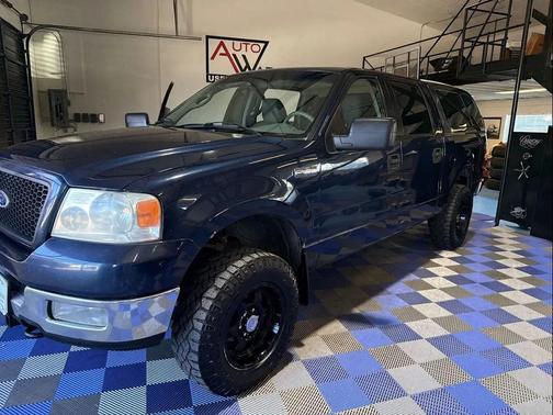 2005 Ford F-150 XLT SuperCrew