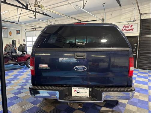 2005 Ford F-150 XLT SuperCrew