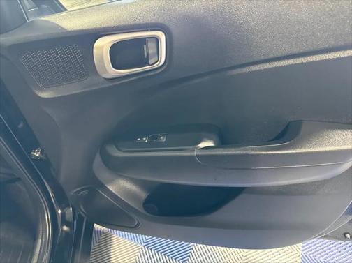 2020 Hyundai VENUE SE