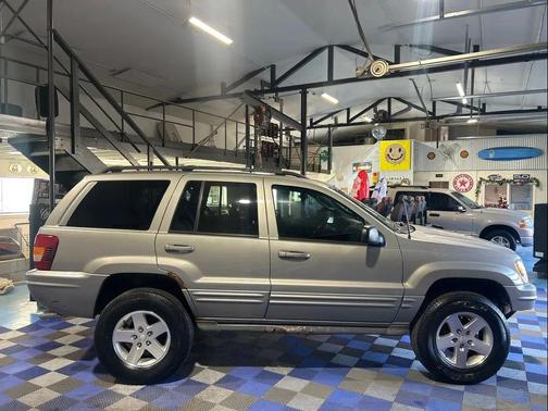 2002 Jeep Grand Cherokee Overland