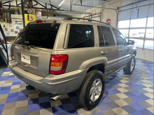 2002 Jeep Grand Cherokee Overland