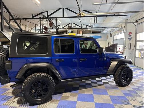 2020 Jeep Wrangler Unlimited Sport
