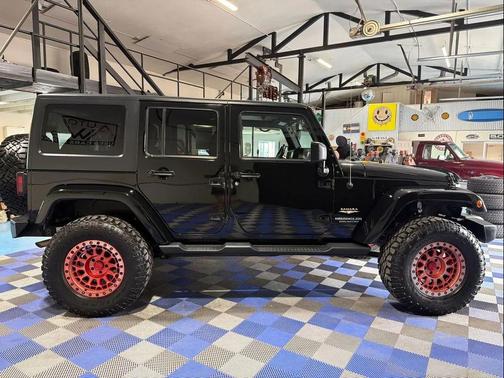 2014 Jeep Wrangler Unlimited Sahara