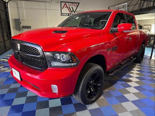 Flame Red Clearcoat 2017 RAM 1500 Night Crew Cab 4x4 5'7' Box