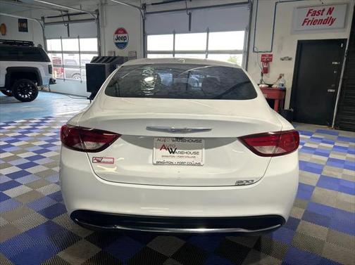 2016 Chrysler 200 Limited