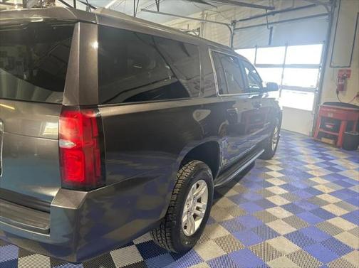 2017 Chevrolet Suburban LS