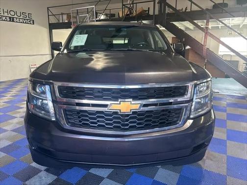 2017 Chevrolet Suburban LS