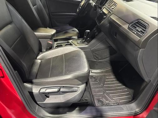 2018 Volkswagen Tiguan 2.0T SEL