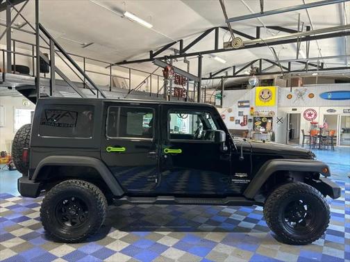 2013 Jeep Wrangler Unlimited Sahara